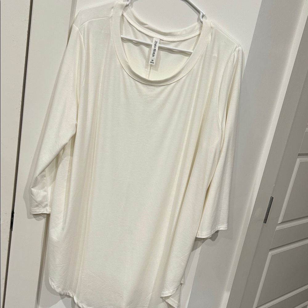 Elegant Cream Long Sleeve Top